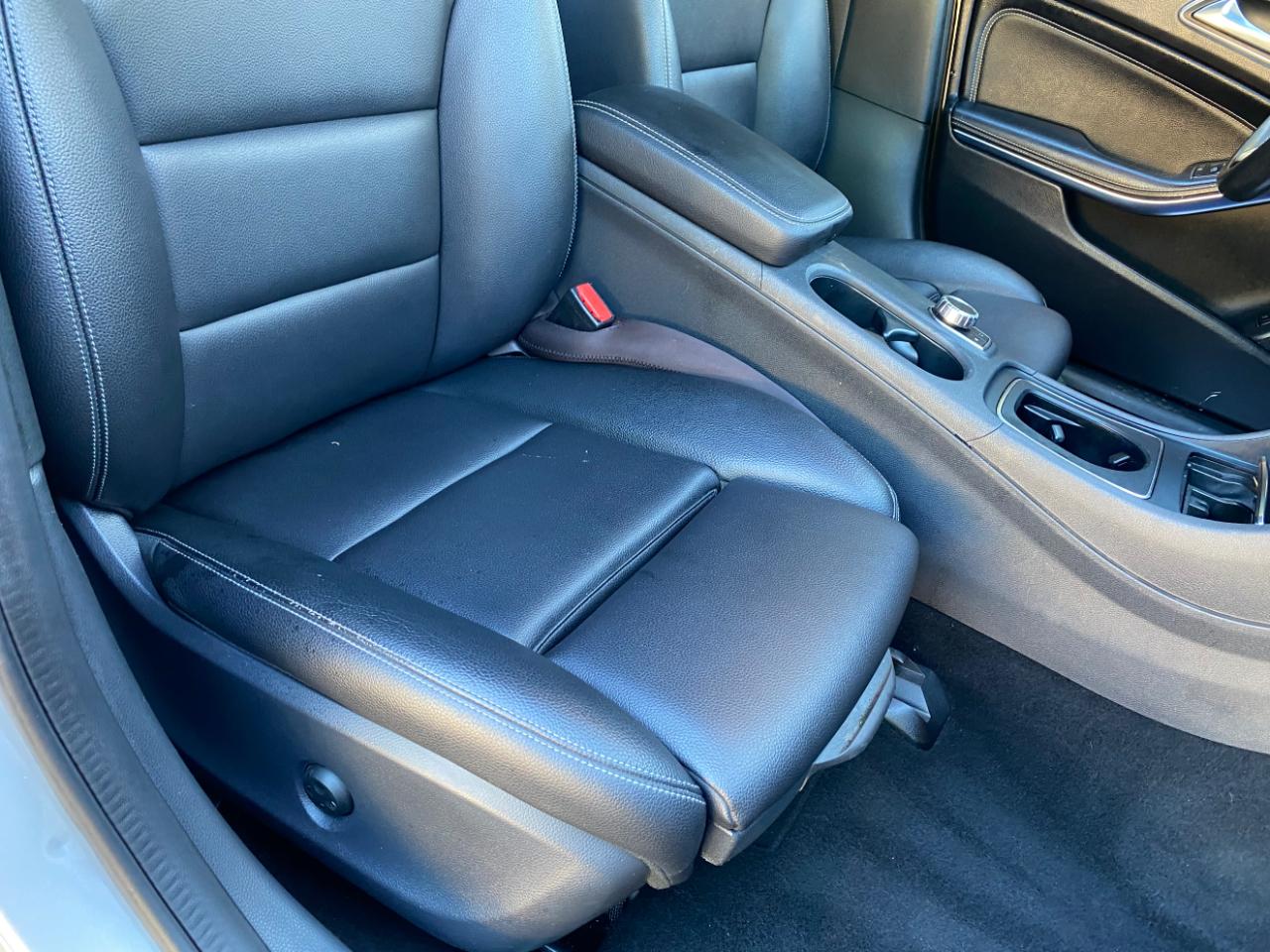 Mercedes-Benz GLA GLA 250 SUV 2018