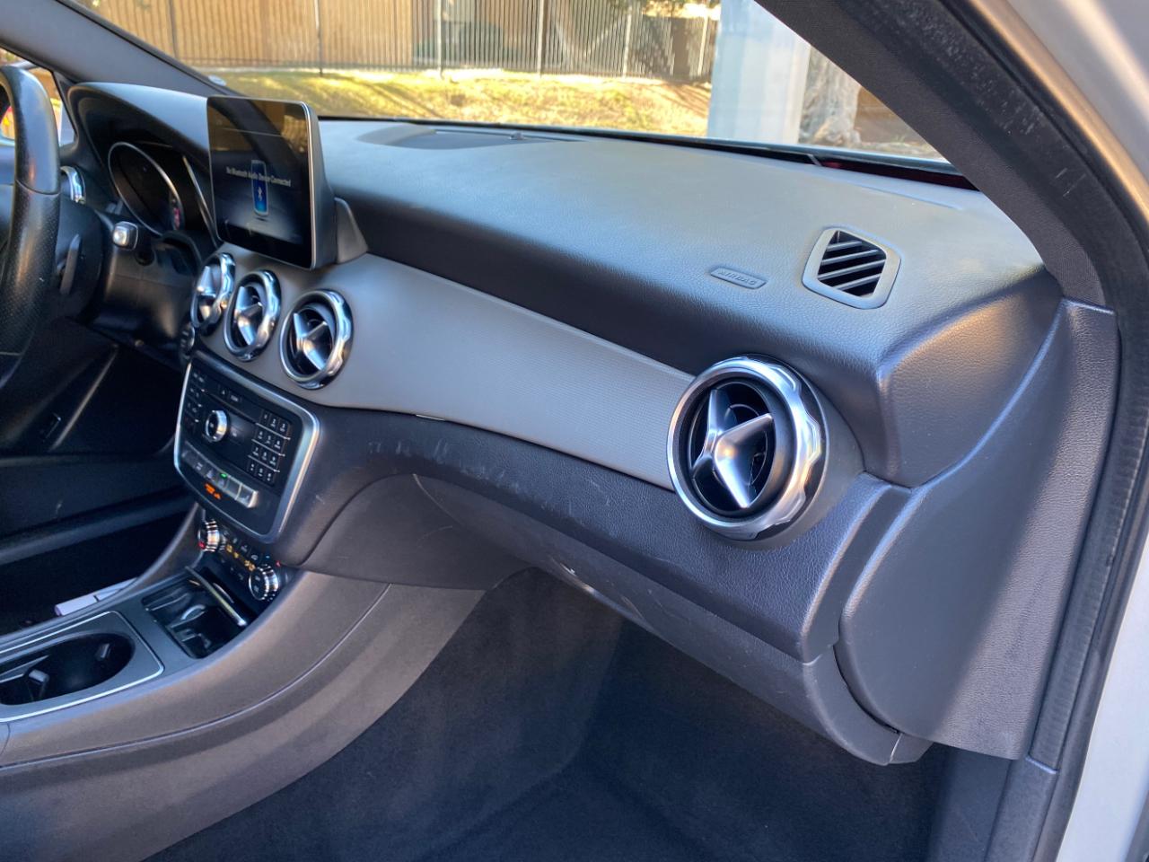 Mercedes-Benz GLA GLA 250 SUV 2018