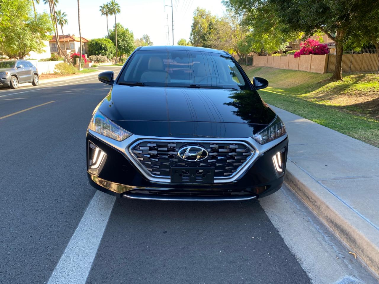 Hyundai Ioniq Plug-In Hybrid SEL Hatchback 2022