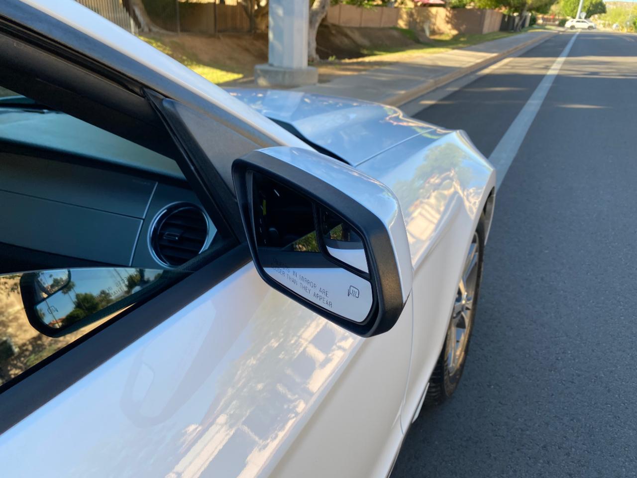 Ford Mustang 2dr Conv V6 Premium 2014