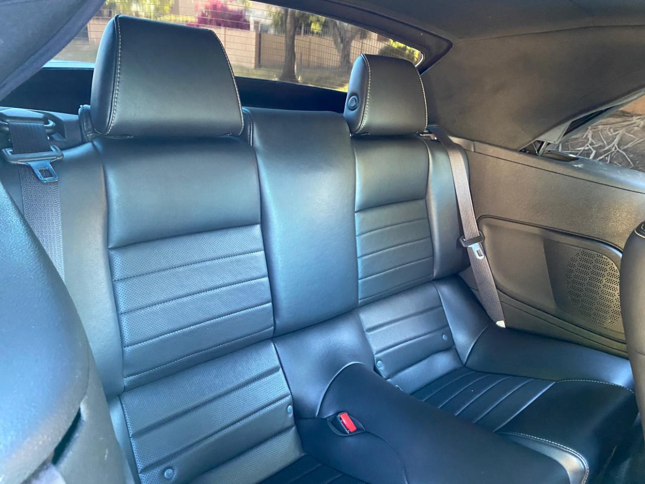 Ford Mustang 2dr Conv V6 Premium 2014