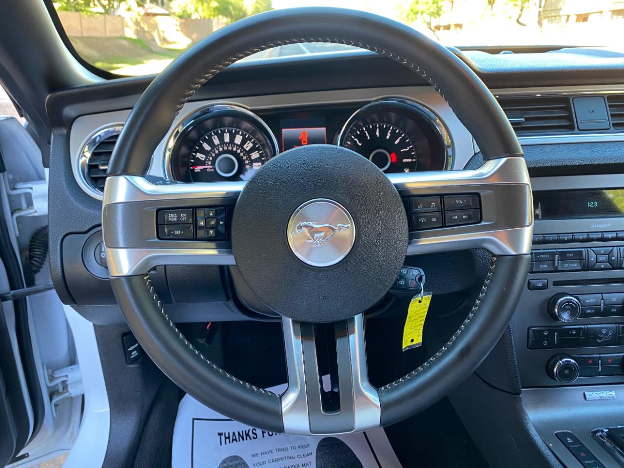 Ford Mustang 2dr Conv V6 Premium 2014