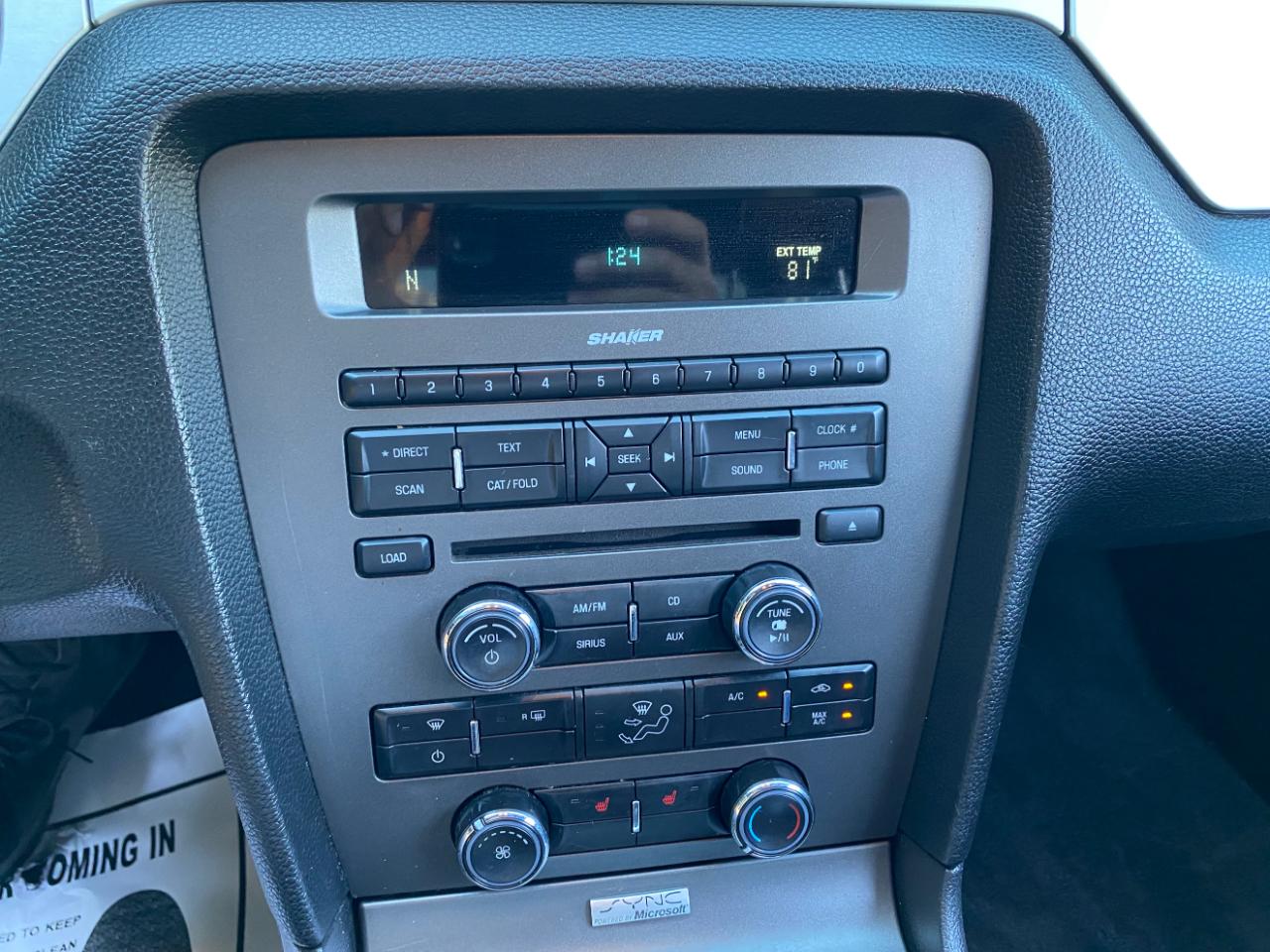 Ford Mustang 2dr Conv V6 Premium 2014