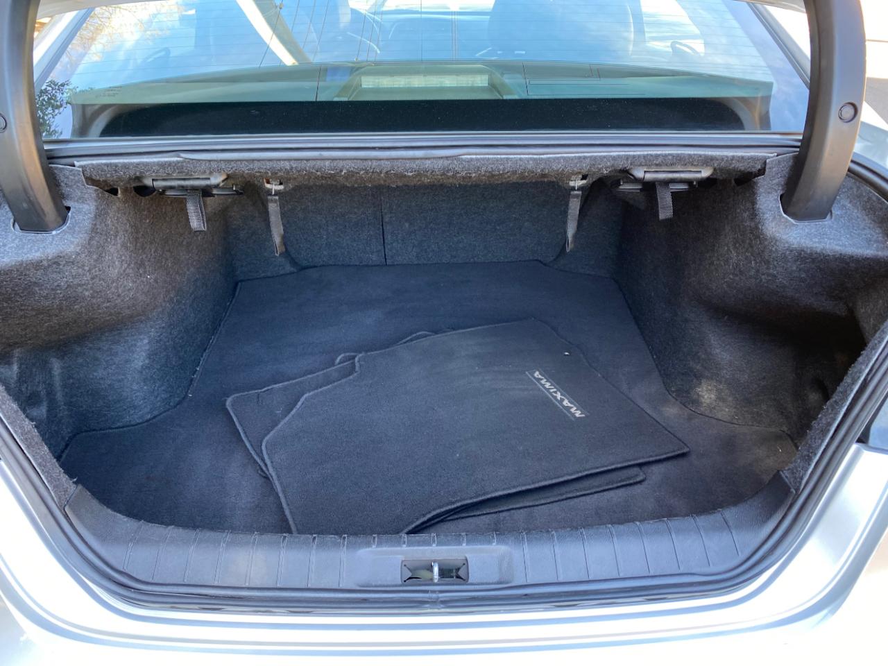 Nissan Maxima SV 3.5L 2020