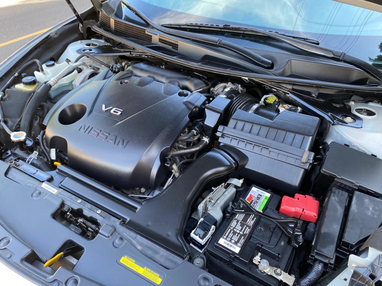 Nissan Maxima SV 3.5L 2020