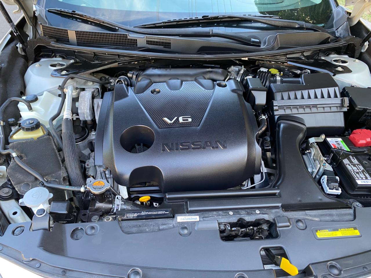 Nissan Maxima SV 3.5L 2020