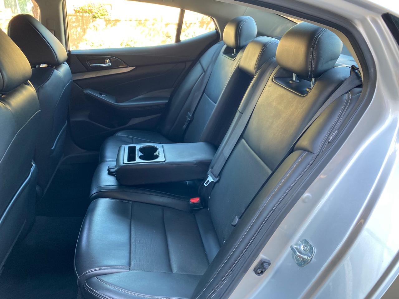 Nissan Maxima SV 3.5L 2020