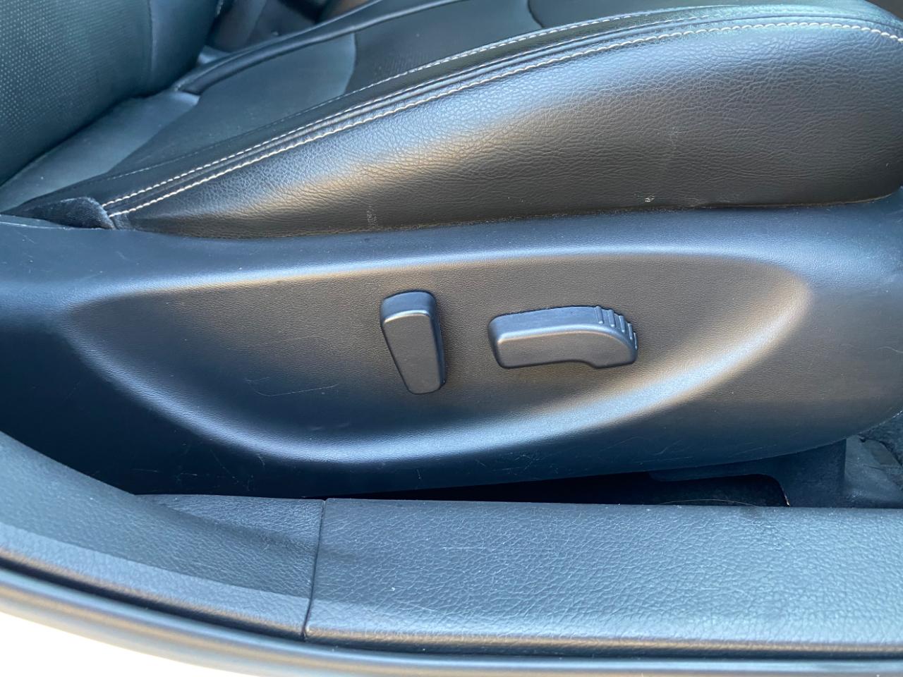 Nissan Maxima SV 3.5L 2020