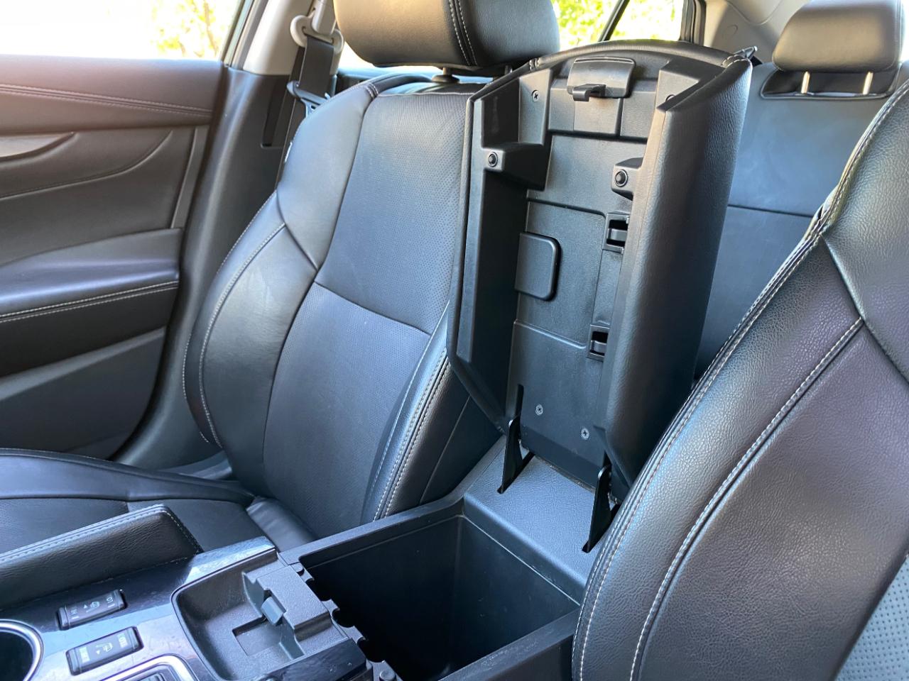 Nissan Maxima SV 3.5L 2020