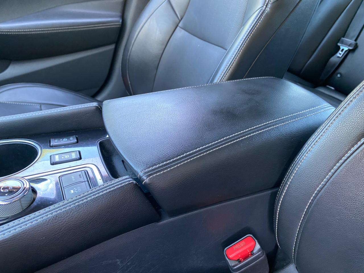 Nissan Maxima SV 3.5L 2020