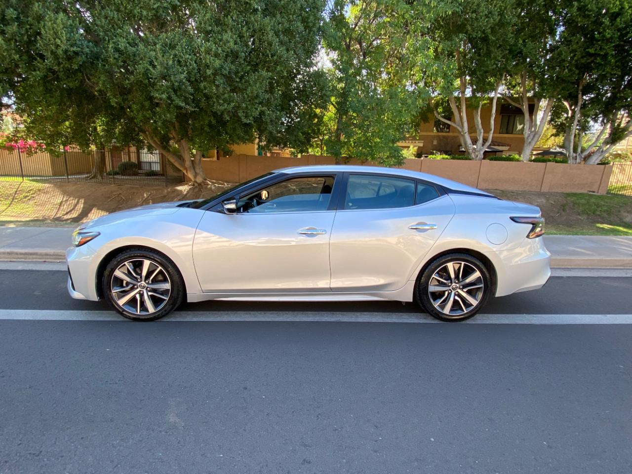 Nissan Maxima SV 3.5L 2020