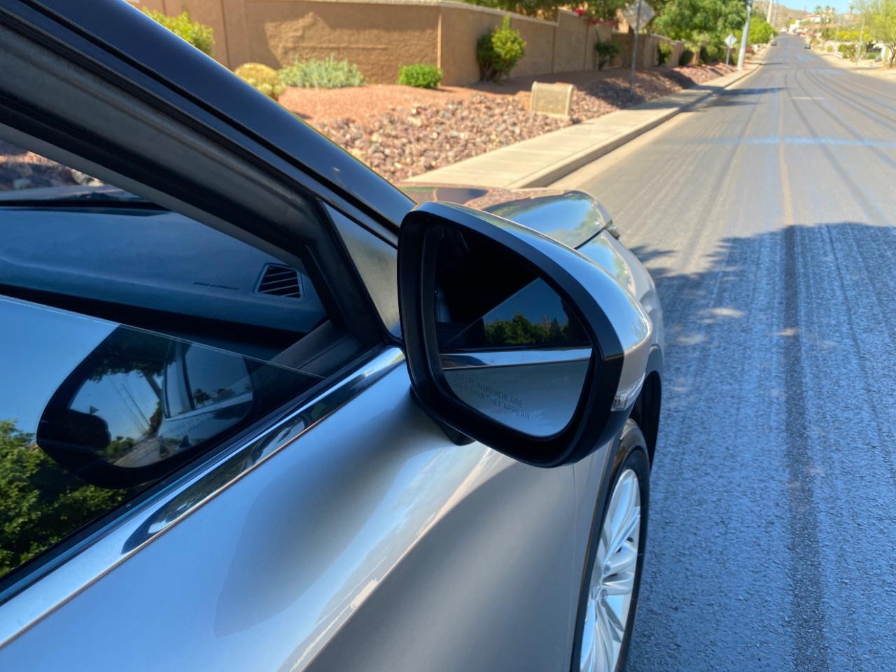 Mitsubishi Outlander ES 2022