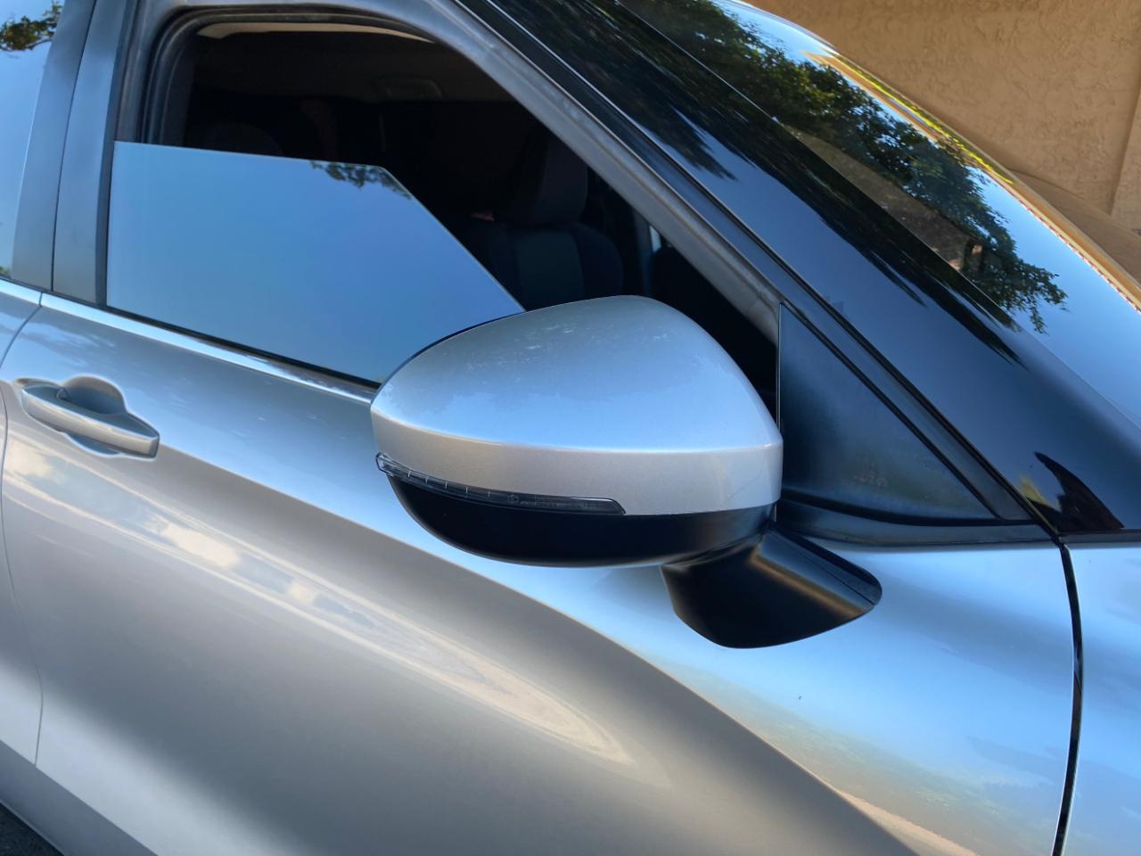 Mitsubishi Outlander ES 2022