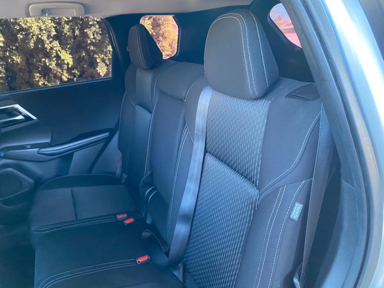 Mitsubishi Outlander ES 2022