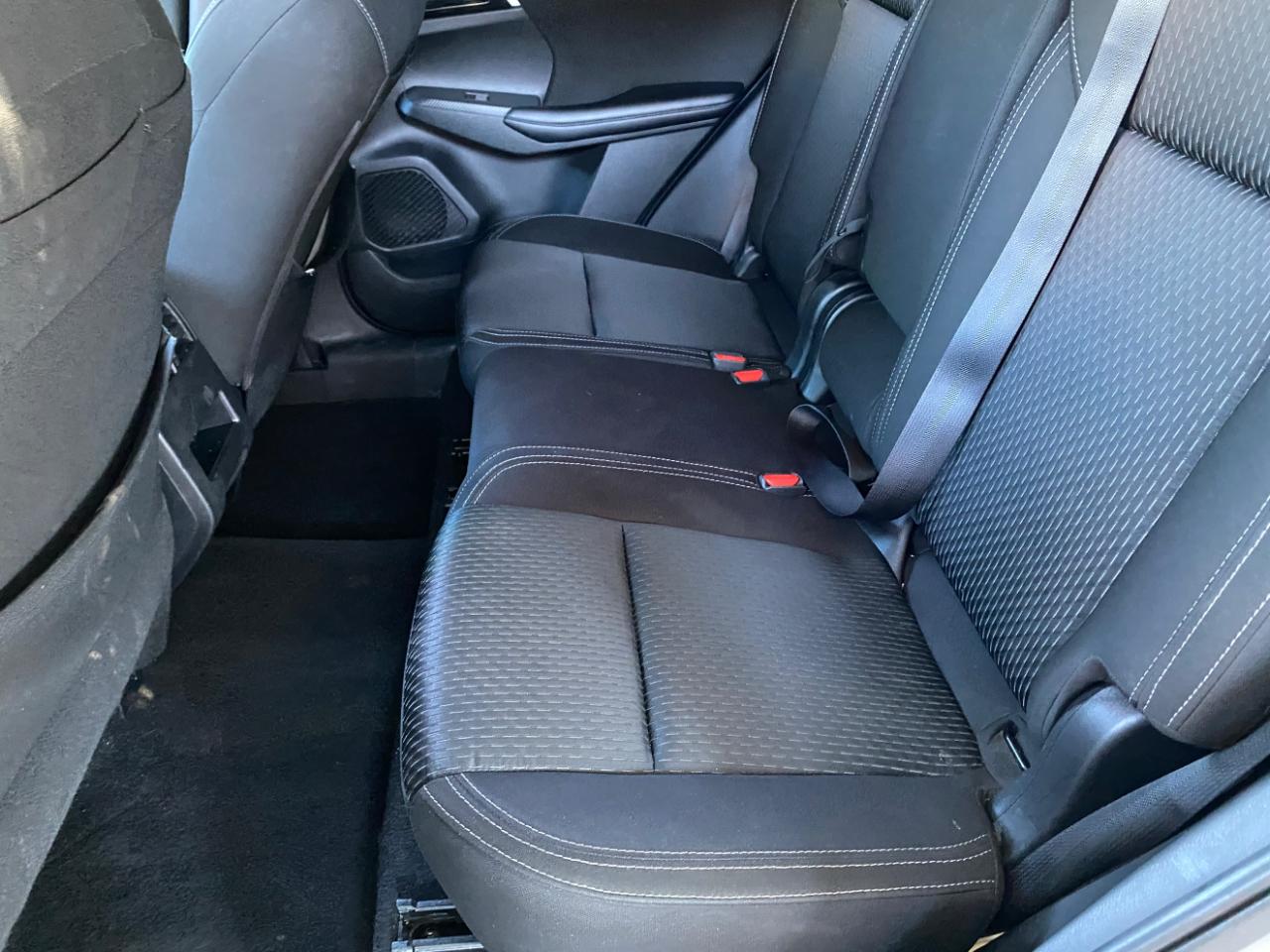 Mitsubishi Outlander ES 2022