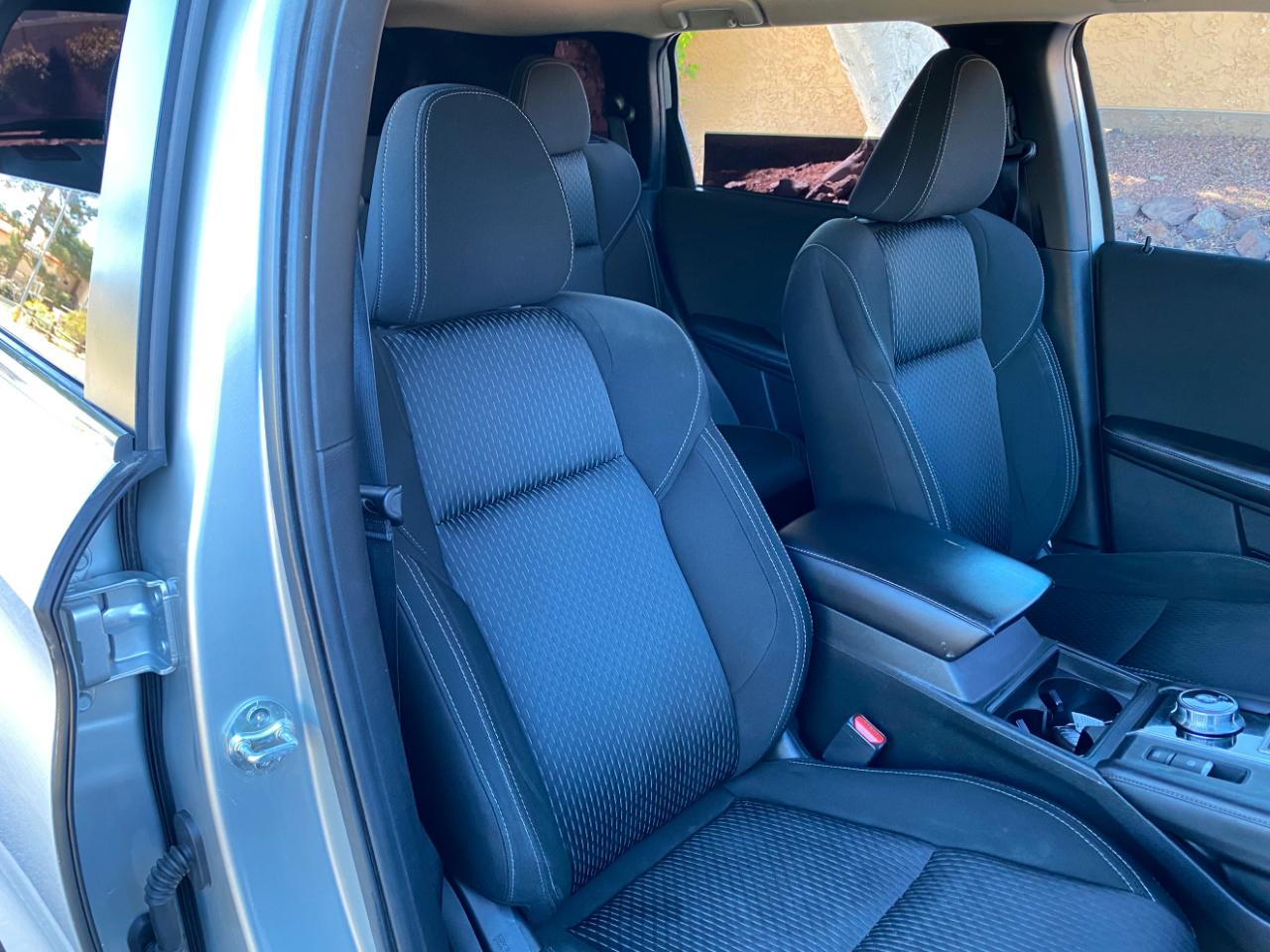 Mitsubishi Outlander ES 2022