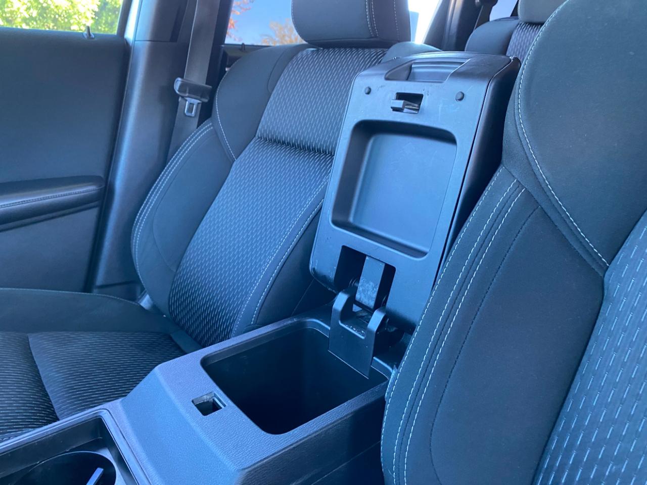 Mitsubishi Outlander ES 2022