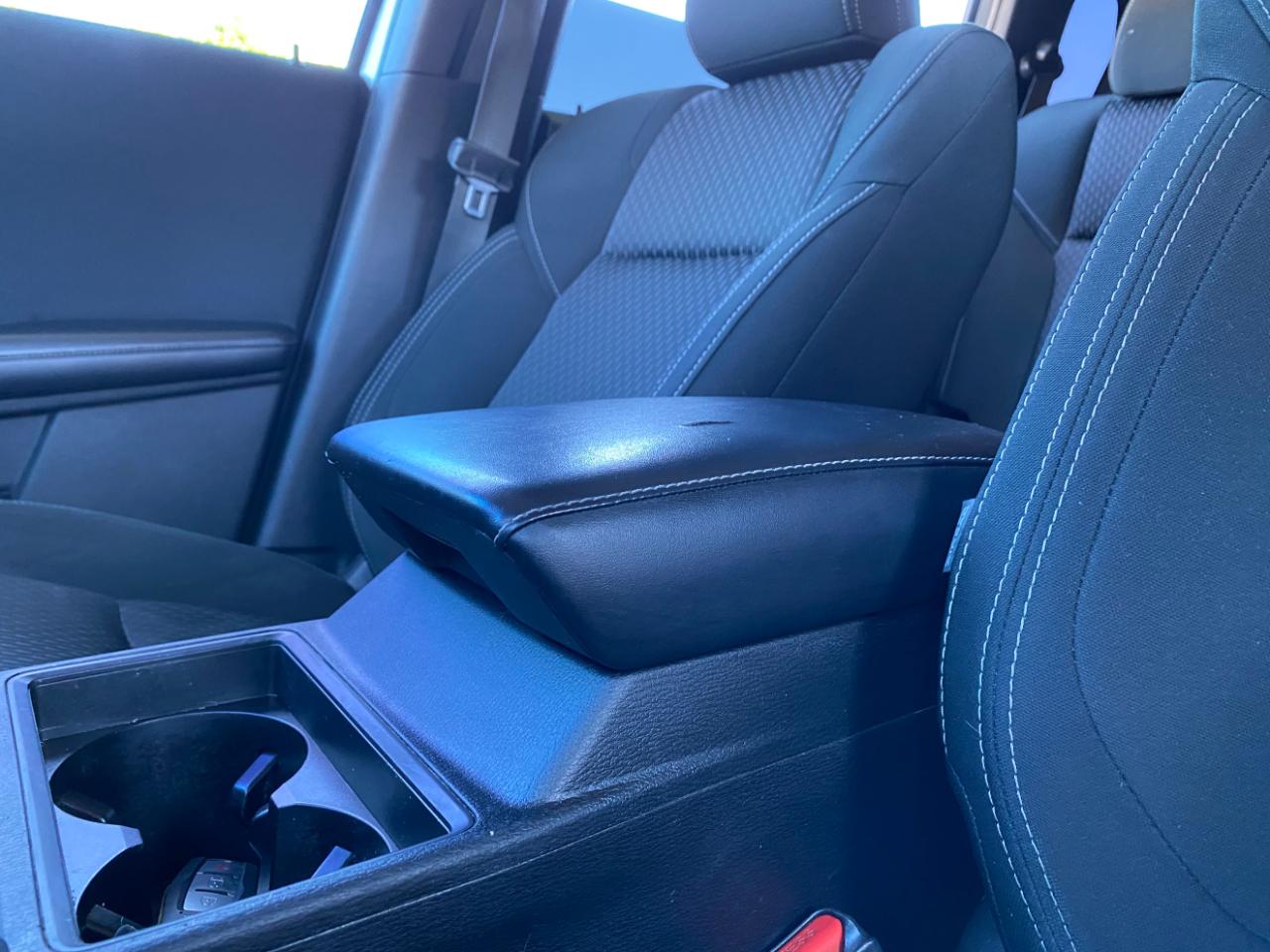 Mitsubishi Outlander ES 2022