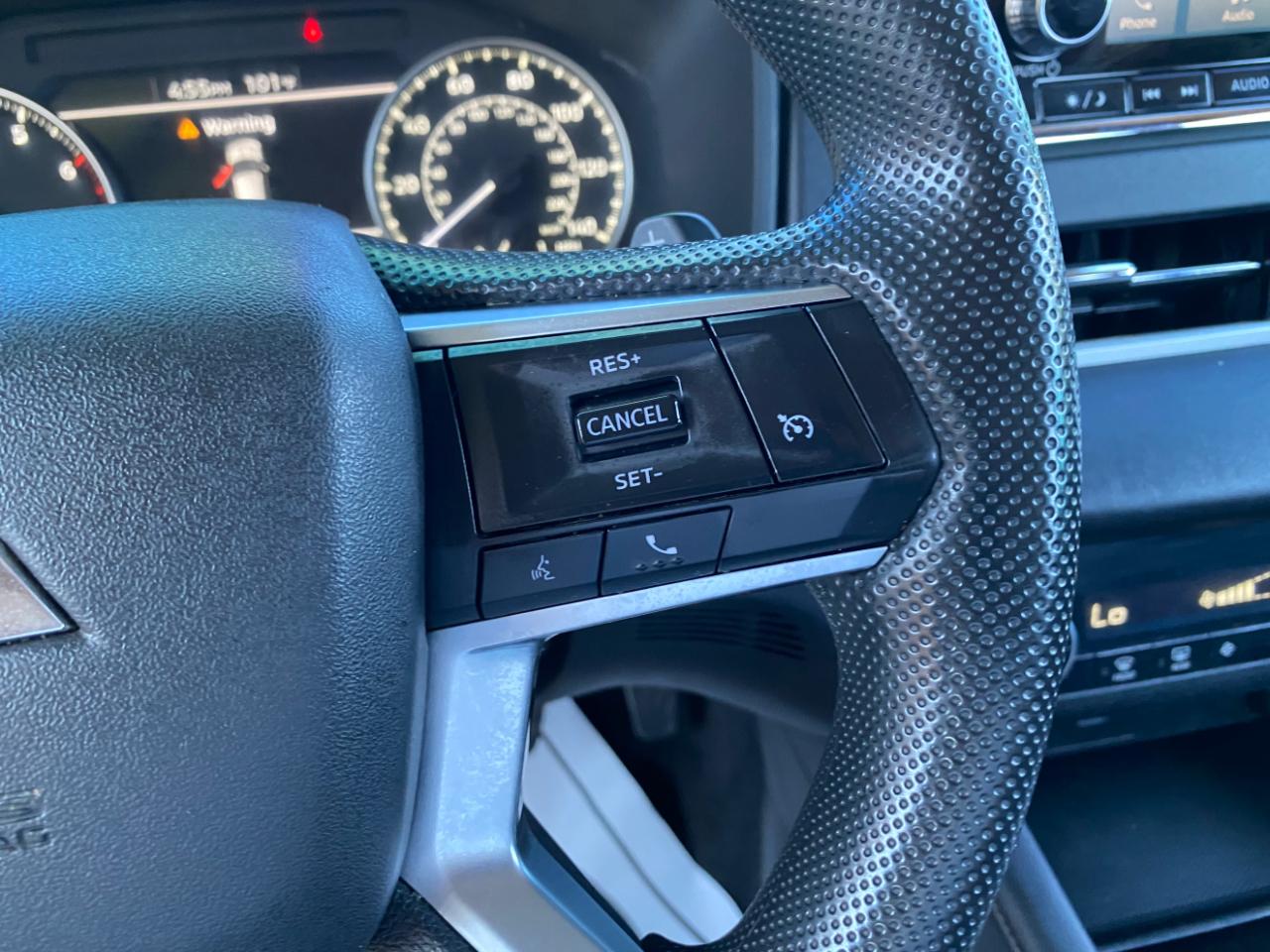 Mitsubishi Outlander ES 2022