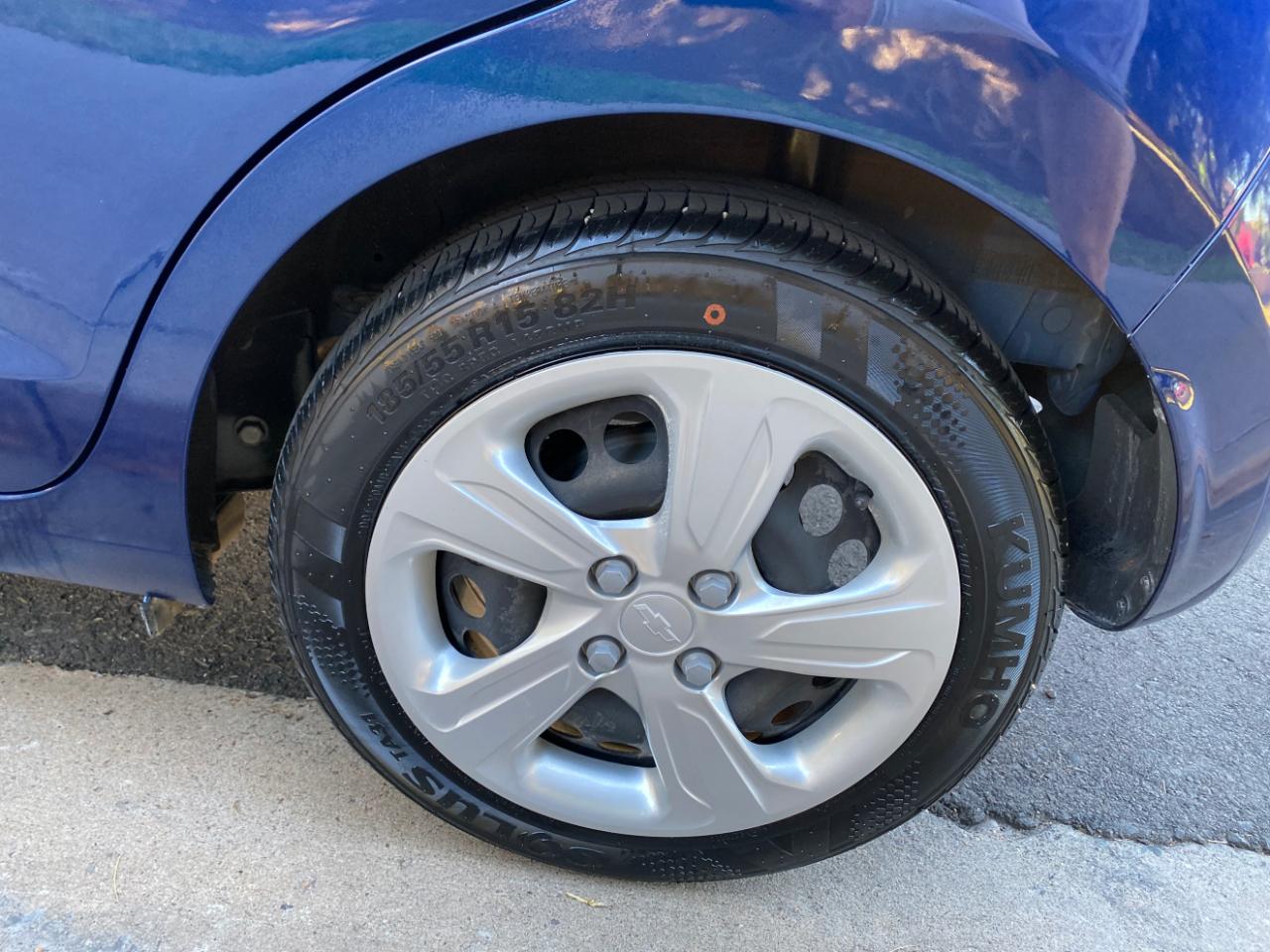 Chevrolet Spark 4dr HB CVT LS 2022