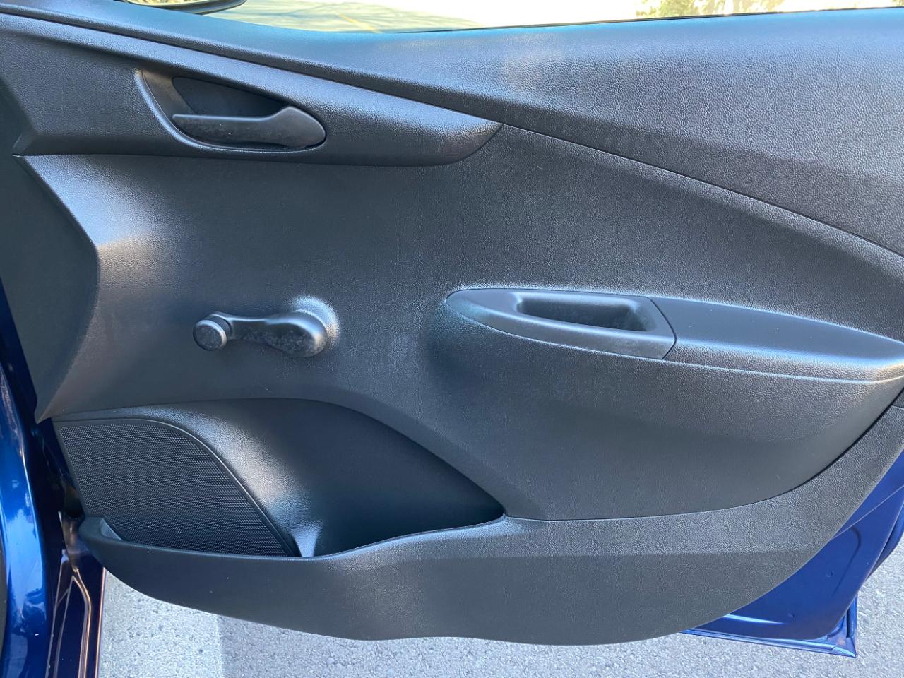 Chevrolet Spark 4dr HB CVT LS 2022