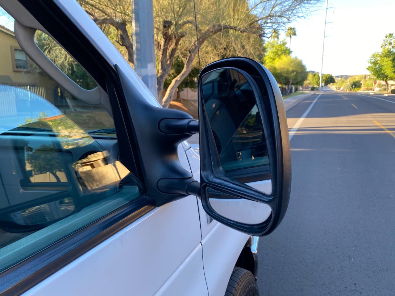 Ford Econoline Commercial Cutaway E-350 Super Duty 138" 4-Spd SRW 2016