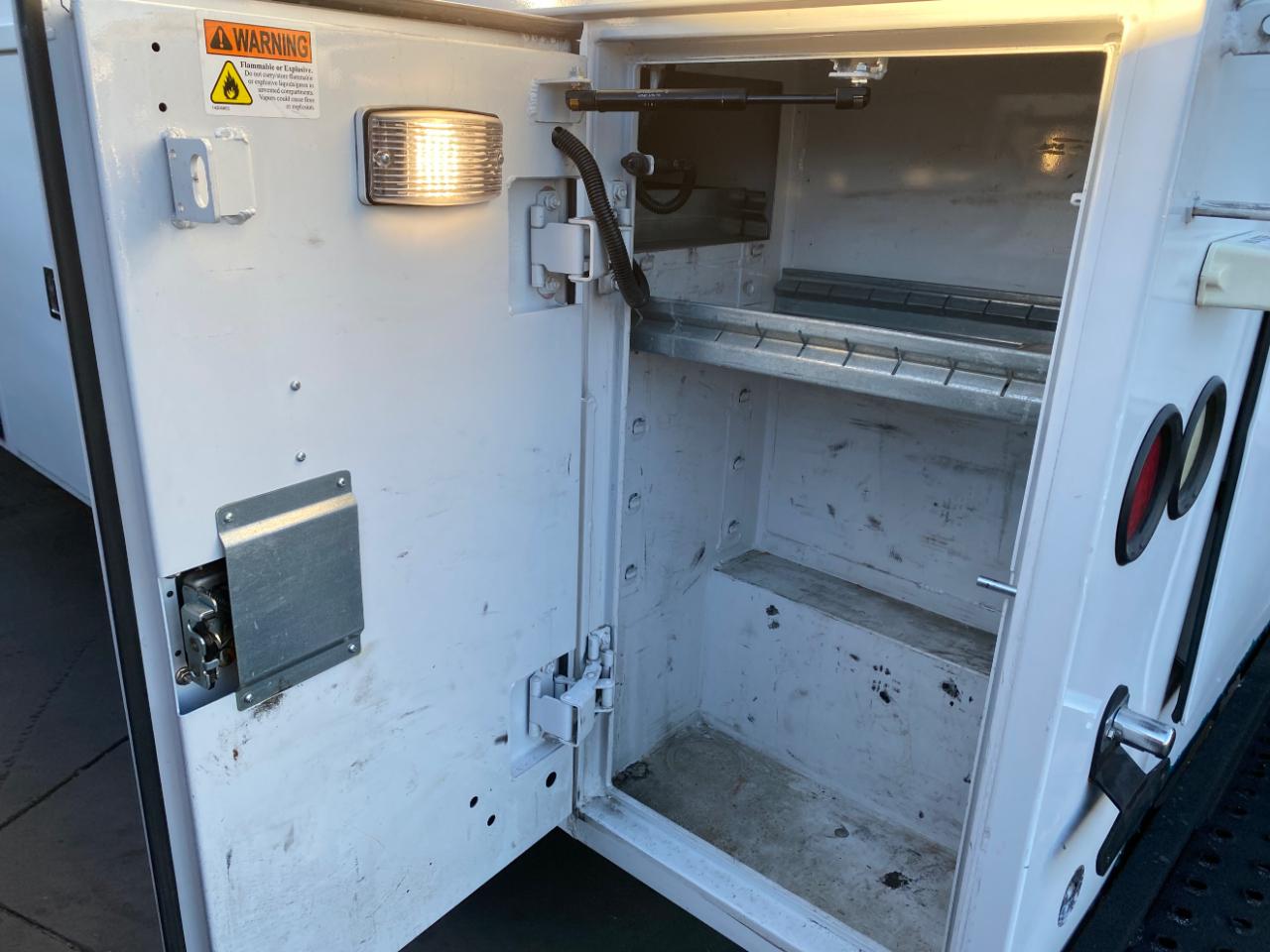 Ford Econoline Commercial Cutaway E-350 Super Duty 138" 4-Spd SRW 2016