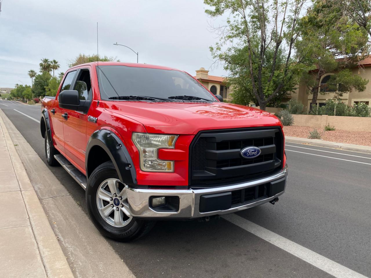 Ford F-150 4WD SuperCrew 145" XL 2015
