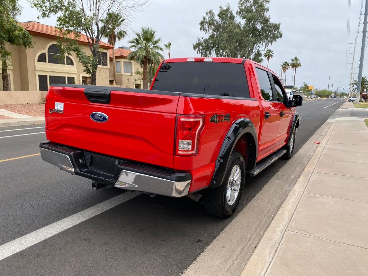 Ford F-150 4WD SuperCrew 145" XL 2015
