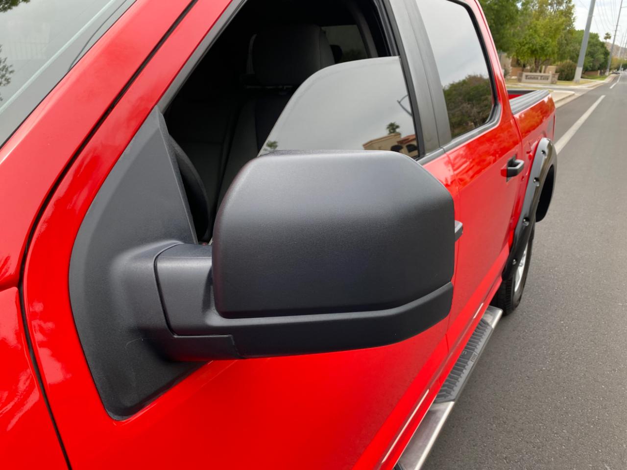 Ford F-150 4WD SuperCrew 145" XL 2015
