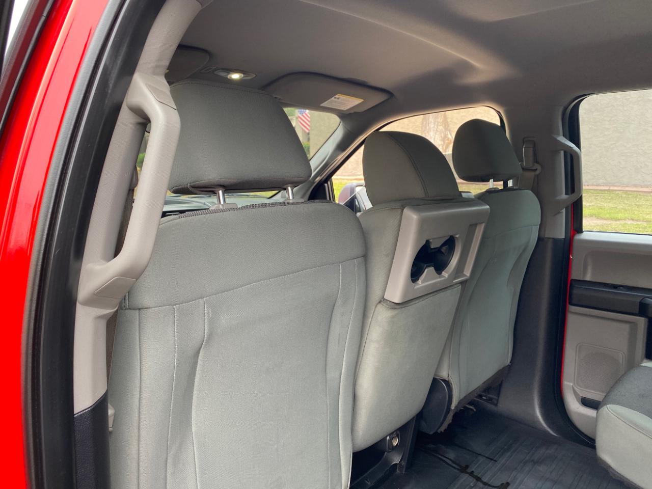 Ford F-150 4WD SuperCrew 145" XL 2015