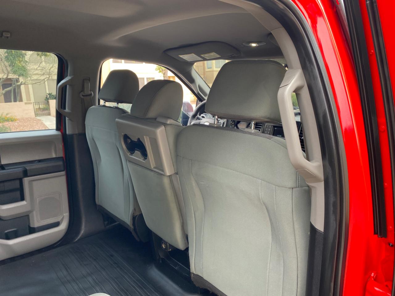 Ford F-150 4WD SuperCrew 145" XL 2015
