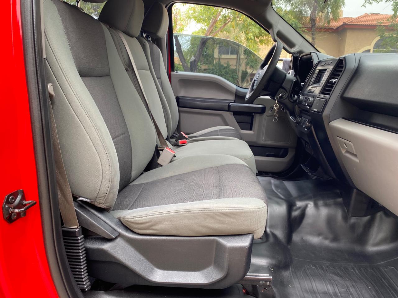 Ford F-150 4WD SuperCrew 145" XL 2015