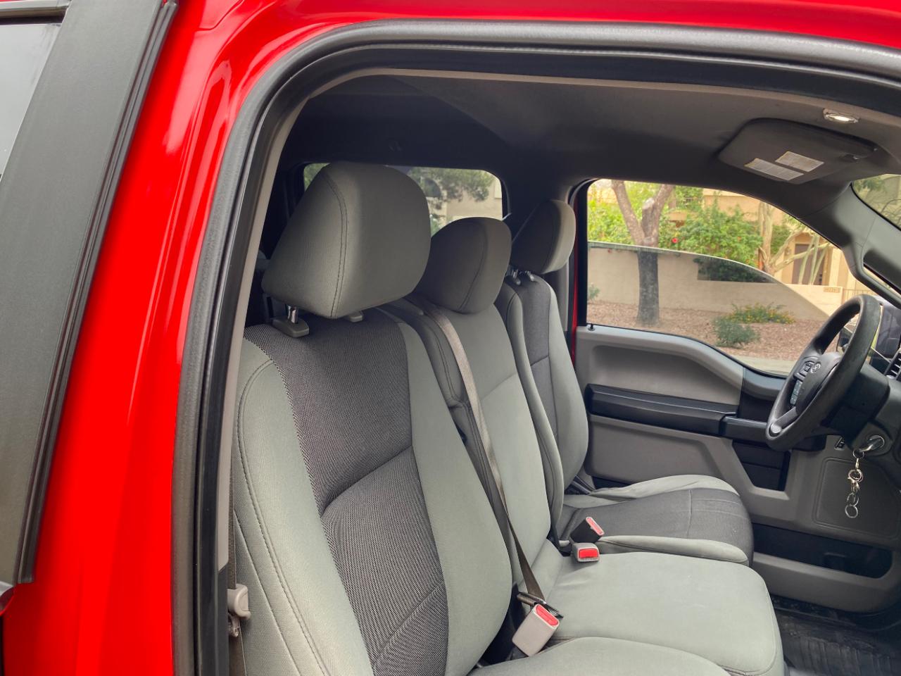 Ford F-150 4WD SuperCrew 145" XL 2015