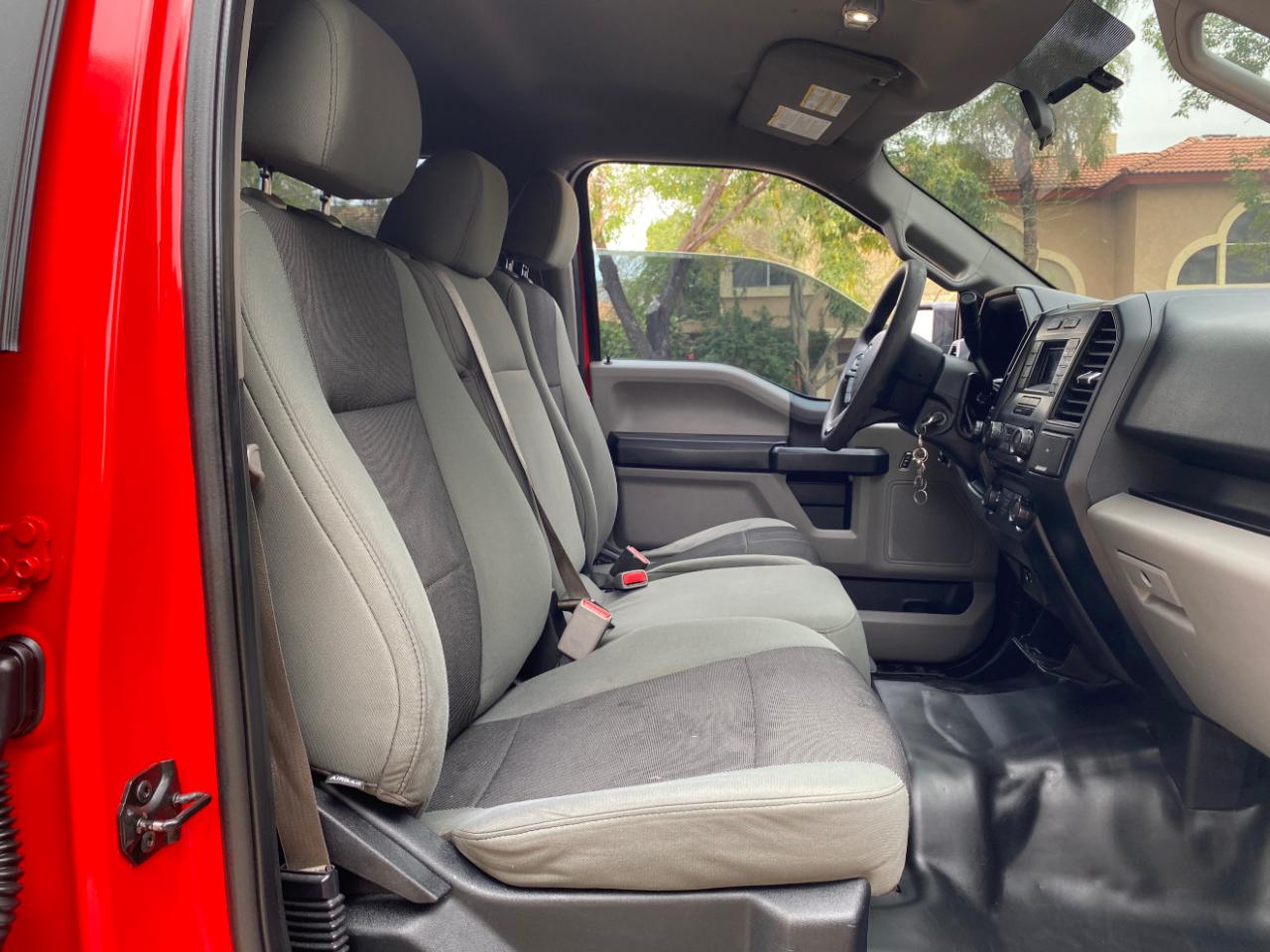 Ford F-150 4WD SuperCrew 145" XL 2015