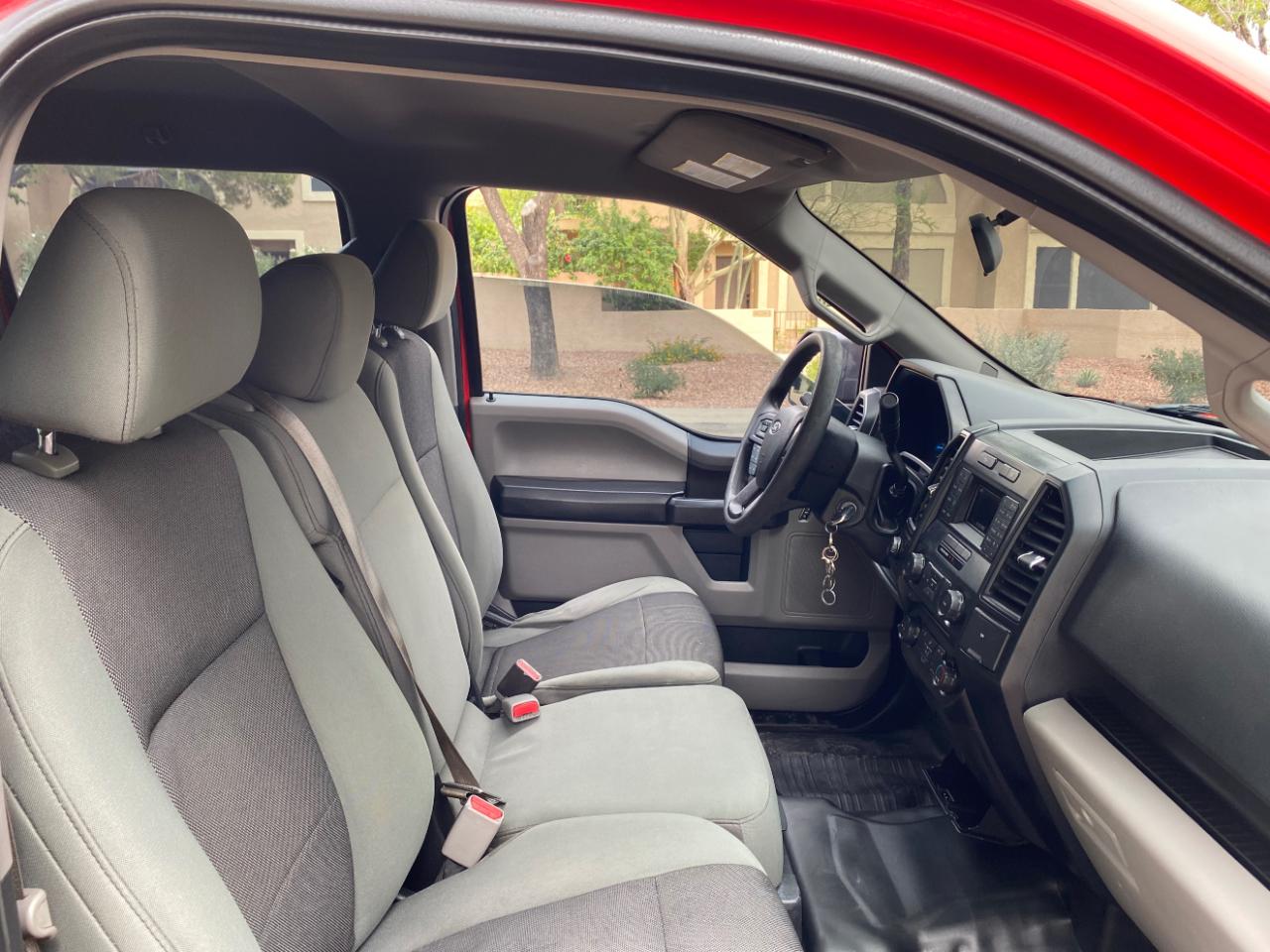 Ford F-150 4WD SuperCrew 145" XL 2015