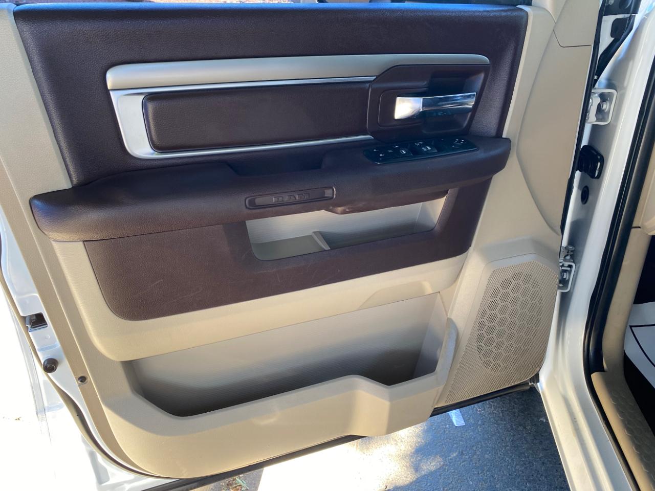 RAM 1500 Big Horn 4x2 Crew Cab 5'7" Box 2018