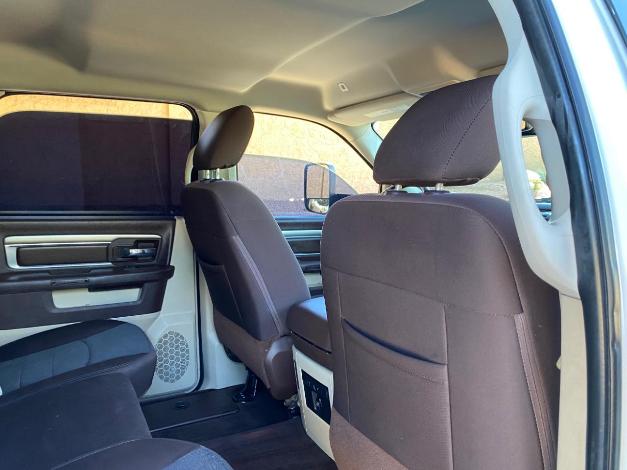 RAM 1500 Big Horn 4x2 Crew Cab 5'7" Box 2018