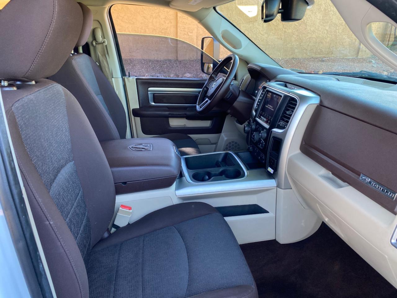 RAM 1500 Big Horn 4x2 Crew Cab 5'7" Box 2018