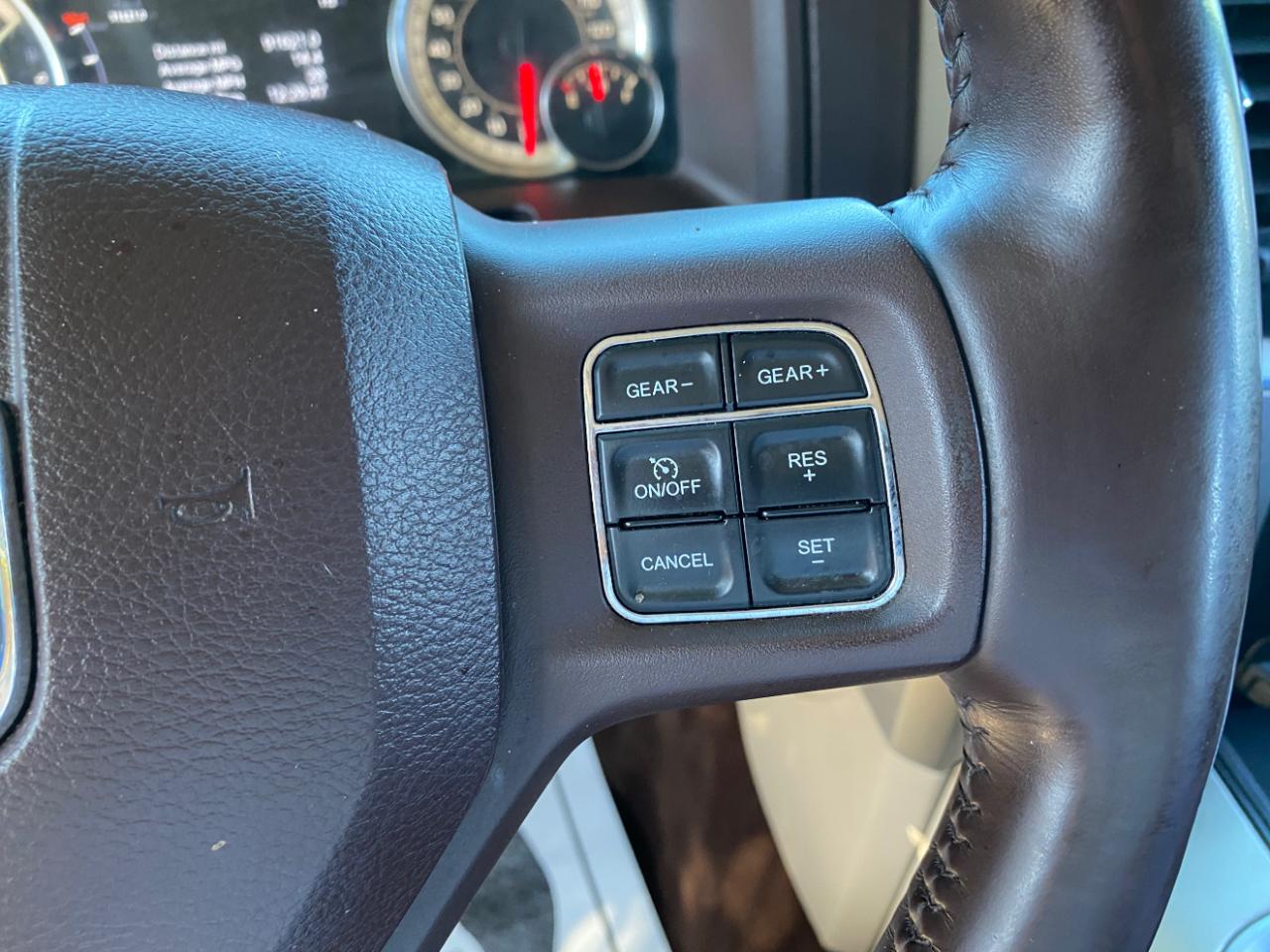 RAM 1500 Big Horn 4x2 Crew Cab 5'7" Box 2018