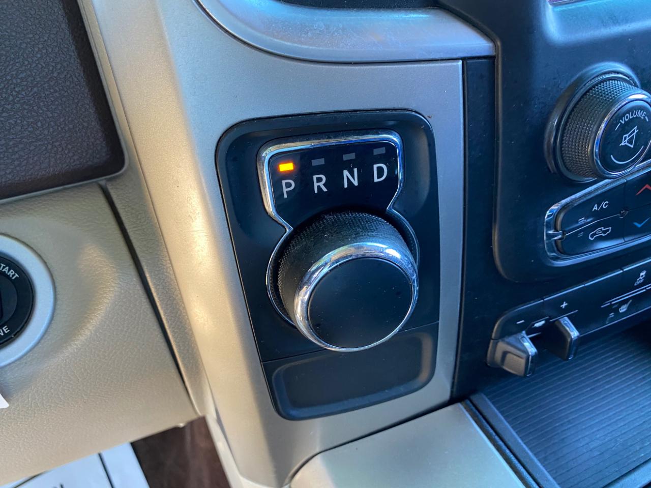 RAM 1500 Big Horn 4x2 Crew Cab 5'7" Box 2018