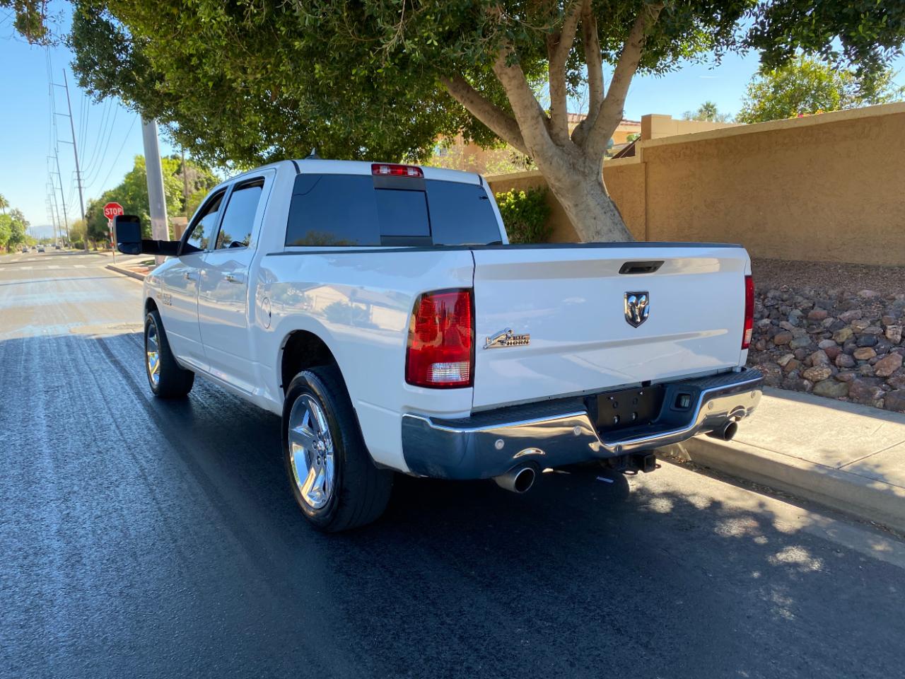 RAM 1500 Big Horn 4x2 Crew Cab 5'7" Box 2018