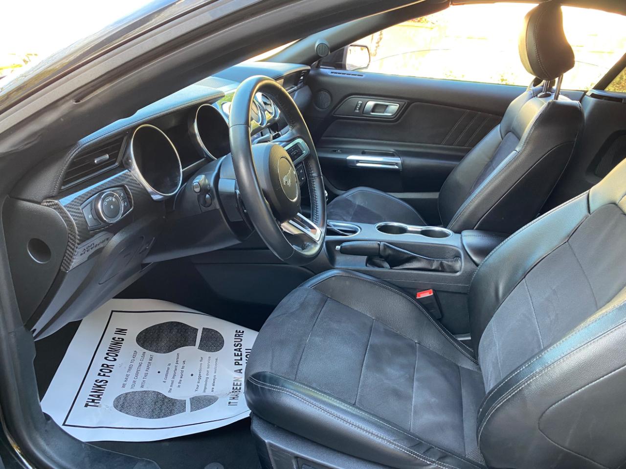 Ford Mustang EcoBoost Convertible 2021