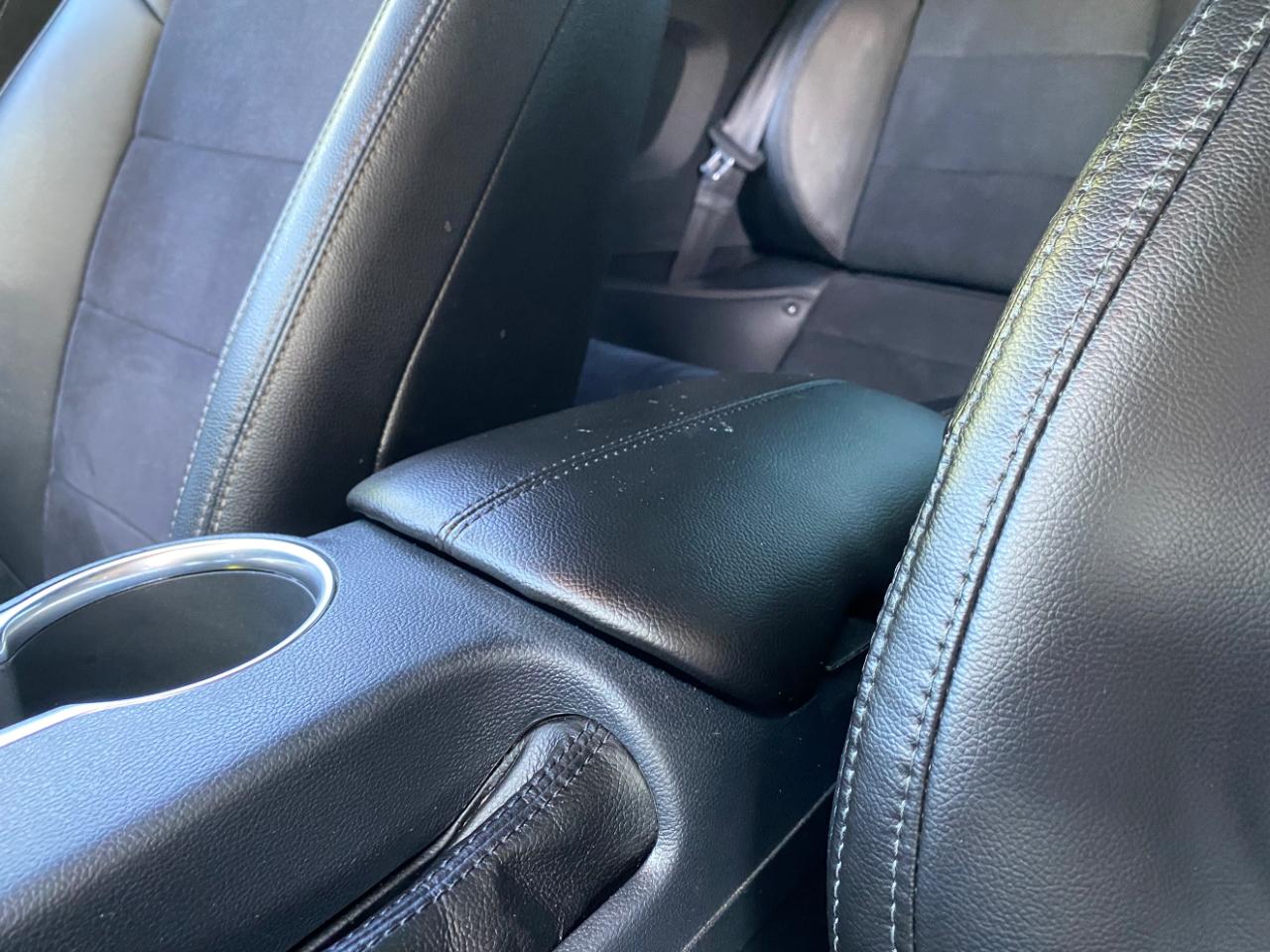 Ford Mustang EcoBoost Convertible 2021