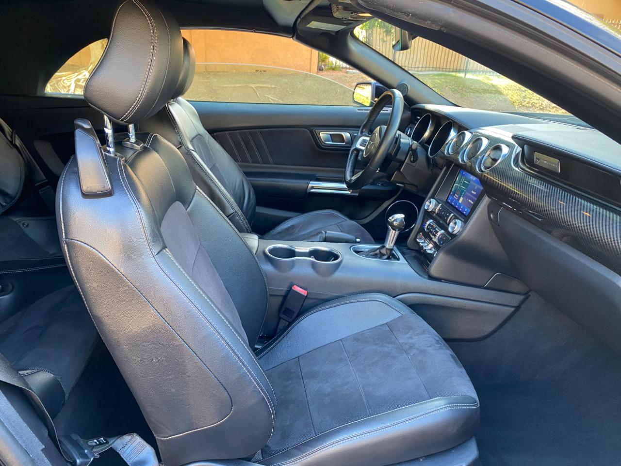 Ford Mustang EcoBoost Convertible 2021