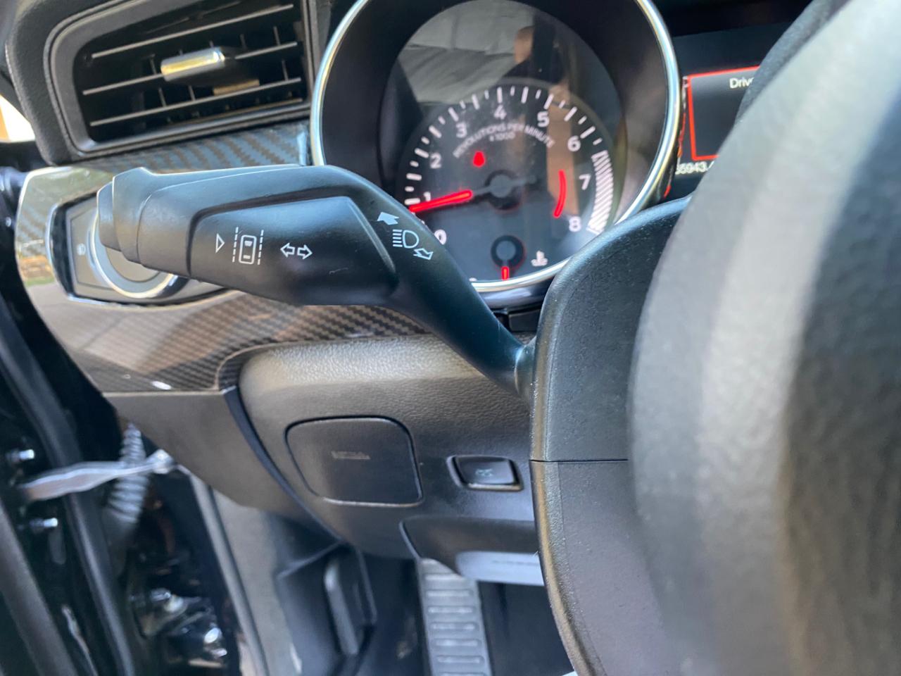 Ford Mustang EcoBoost Convertible 2021