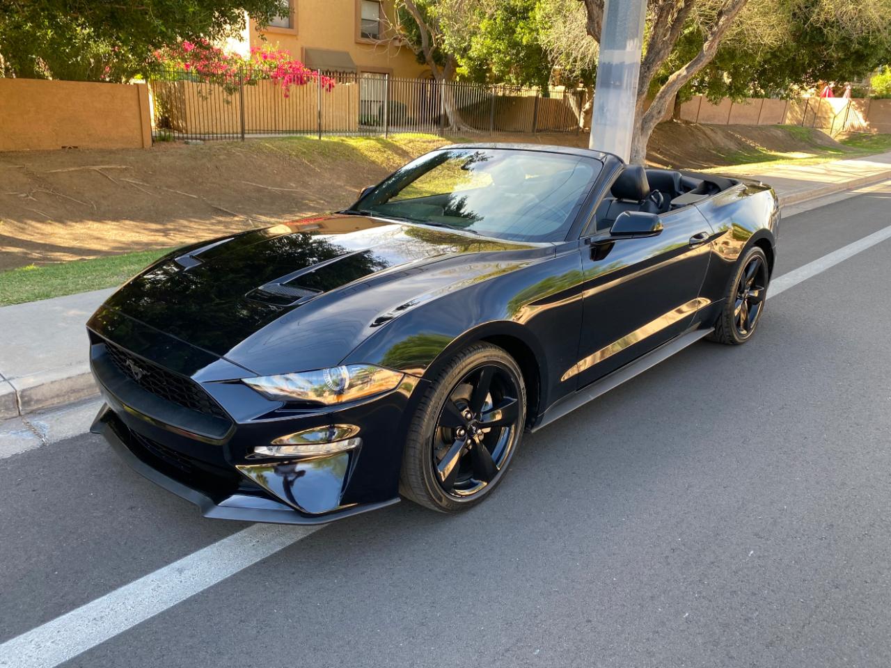 Ford Mustang EcoBoost Convertible 2021
