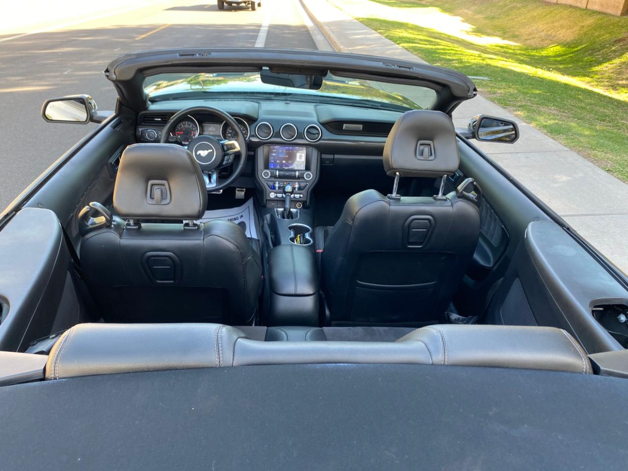 Ford Mustang EcoBoost Convertible 2021