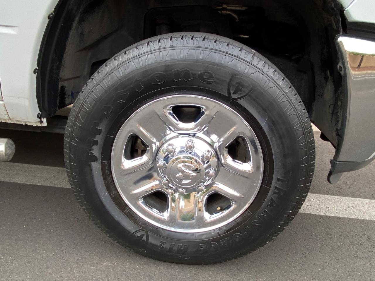 RAM 2500 Tradesman 4x4 Crew Cab 8' Box 2018