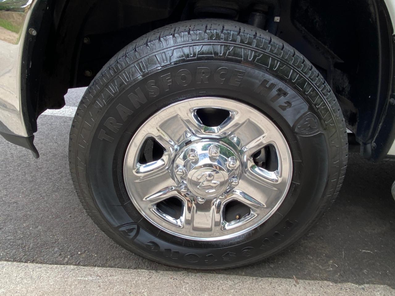 RAM 2500 Tradesman 4x4 Crew Cab 8' Box 2018